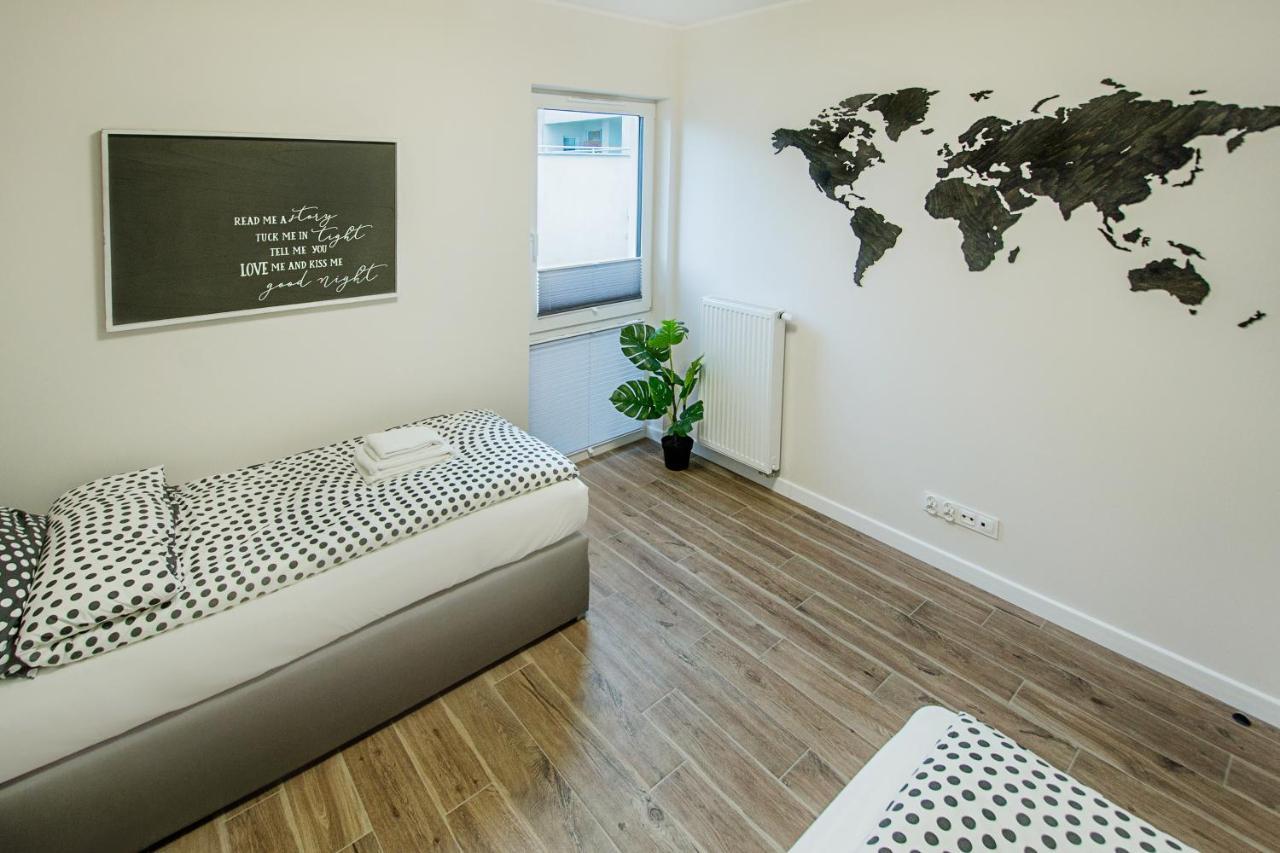 Apartament Centrum XL - Komfortowe Noclegi Piaseczno  Zewnętrze zdjęcie